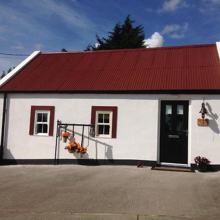 Crossmaglen 'Uncle Owenie'S Cottage' מראה חיצוני תמונה